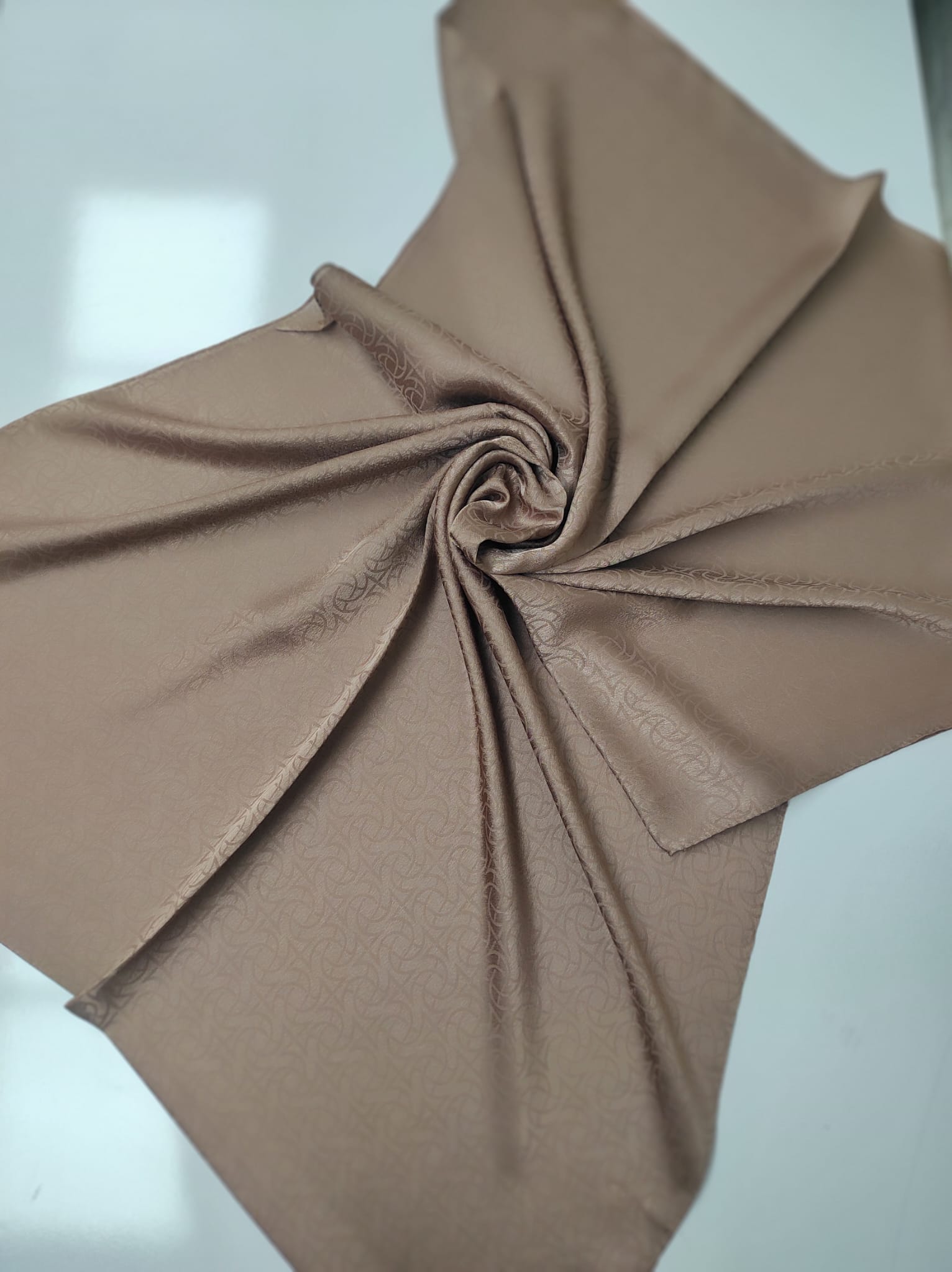 Hint İpek Parıltılı Şal