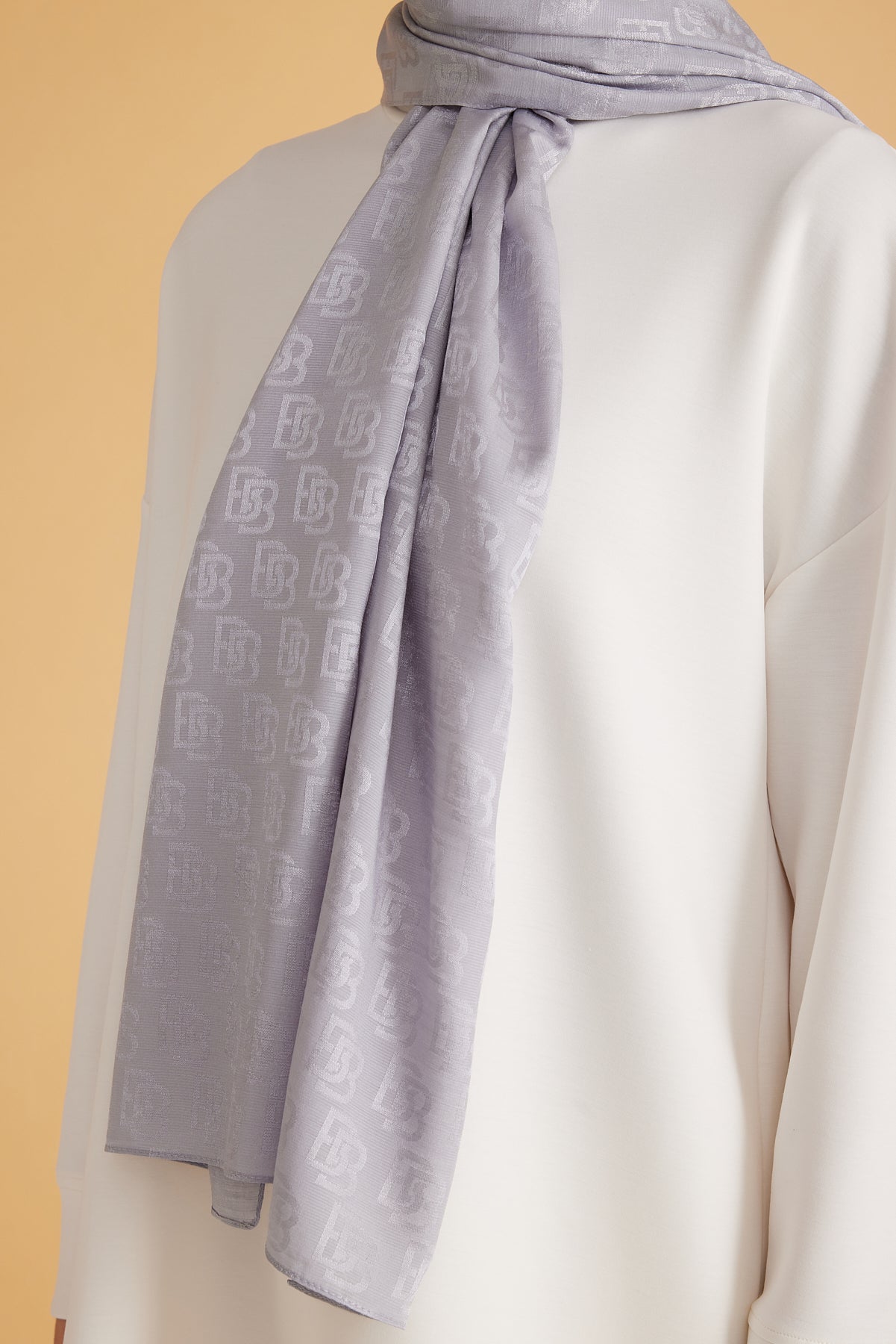 Belli Fresh Monogram Şal 1