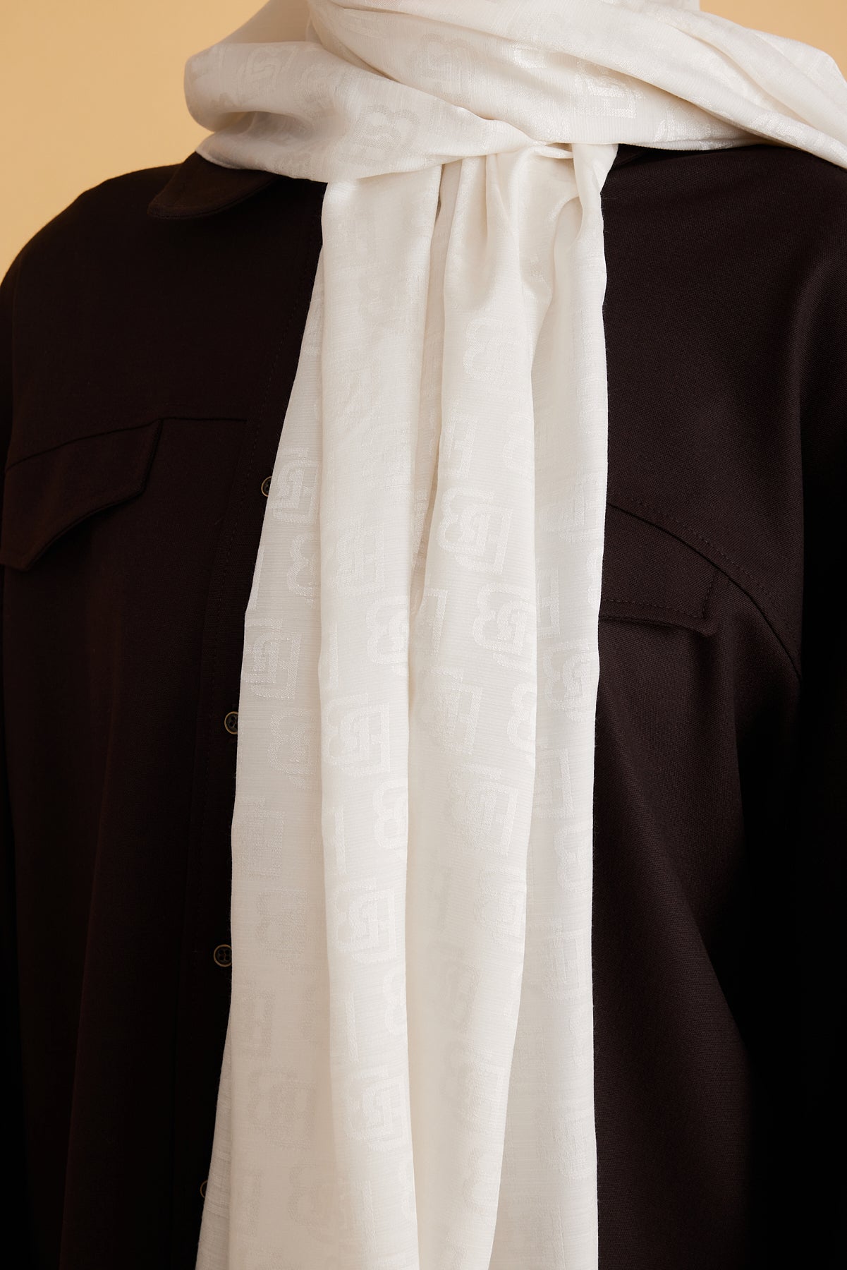 Belli Fresh Monogram Şal 1