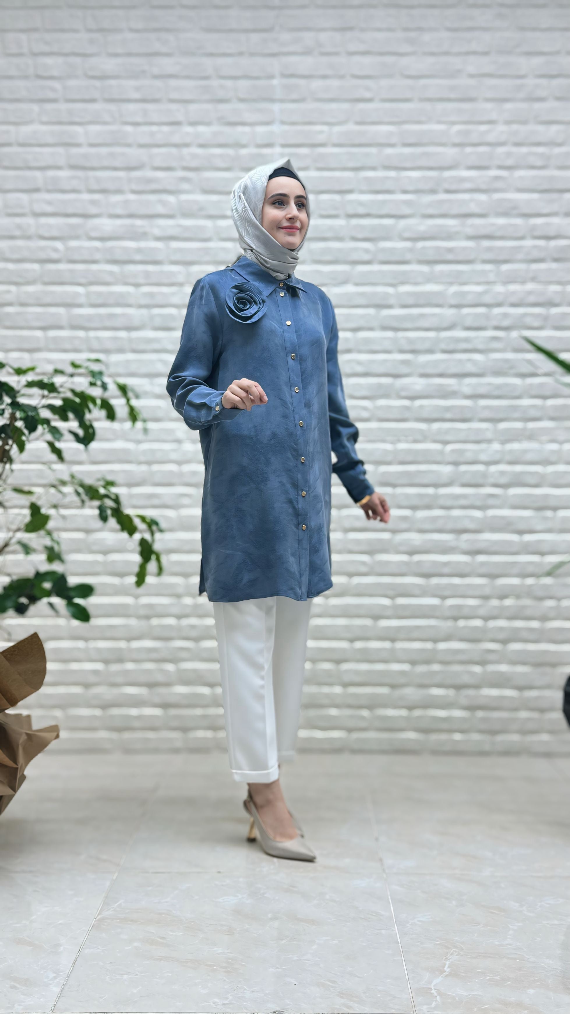 Nihan Omzu Güllü Cupra Tunik