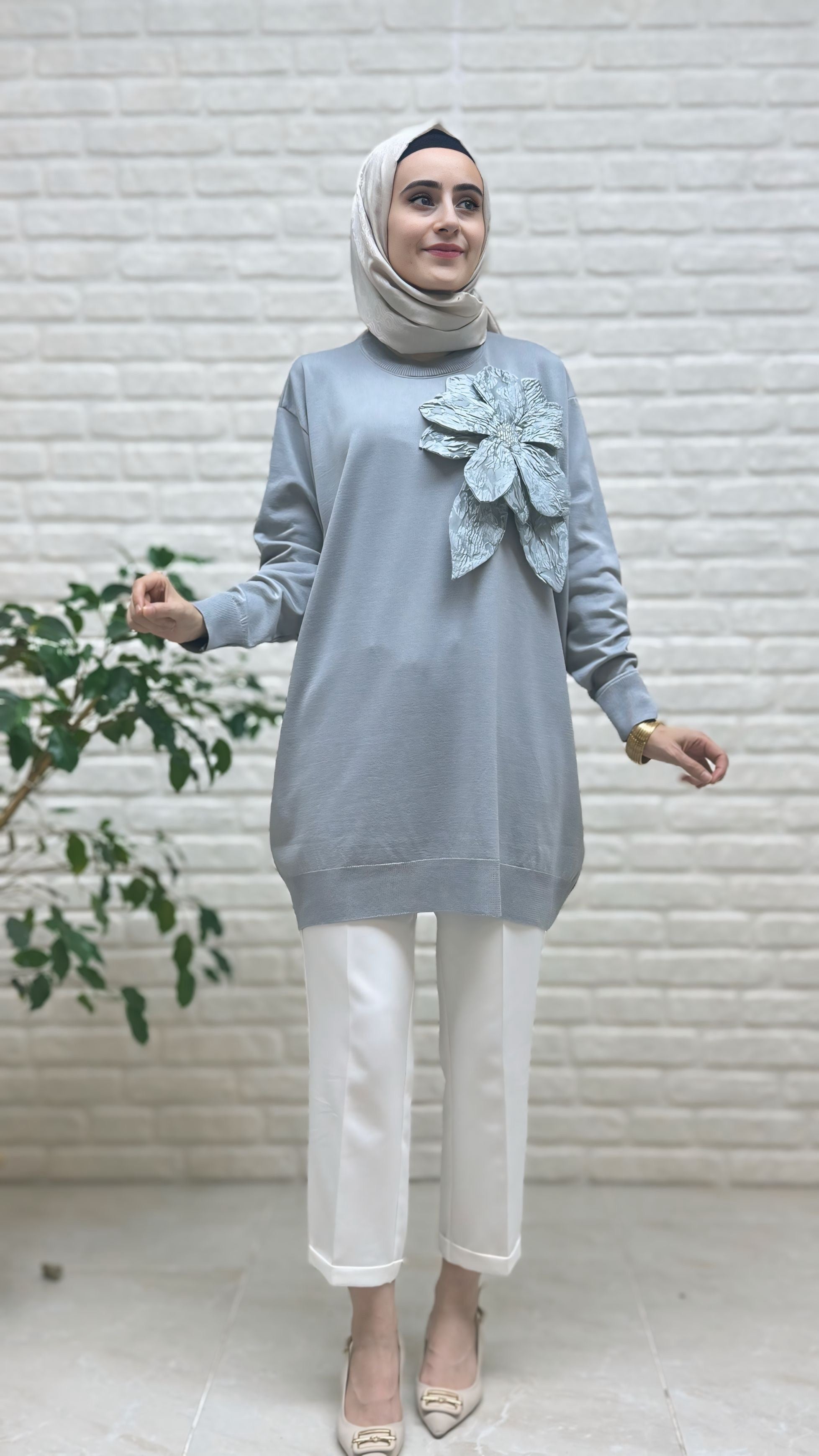 Beranisa Gül Detaylı Soğukip Tunik 2550