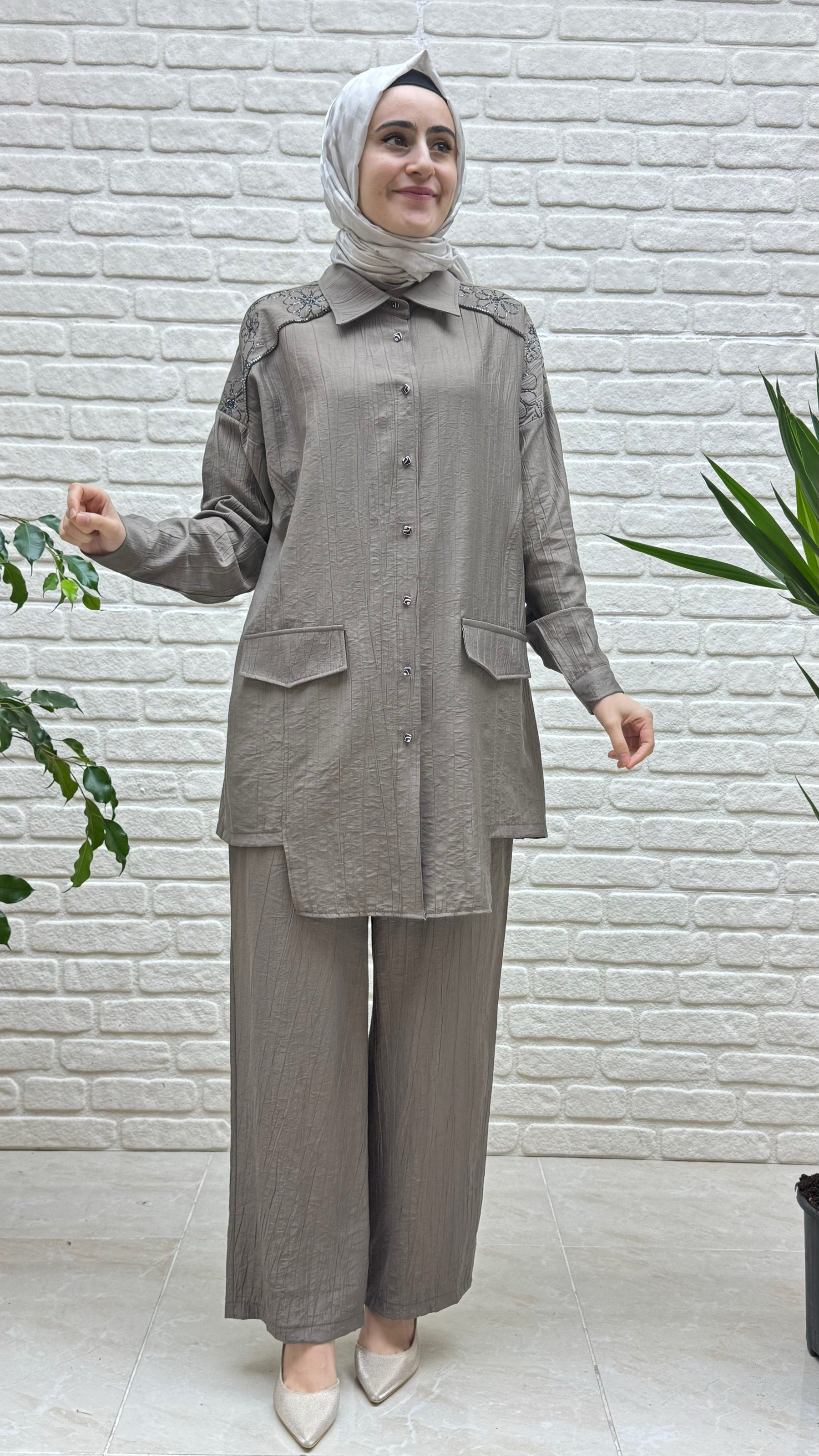 Kado Omzu Desenli Pantolonlu Takım 251362