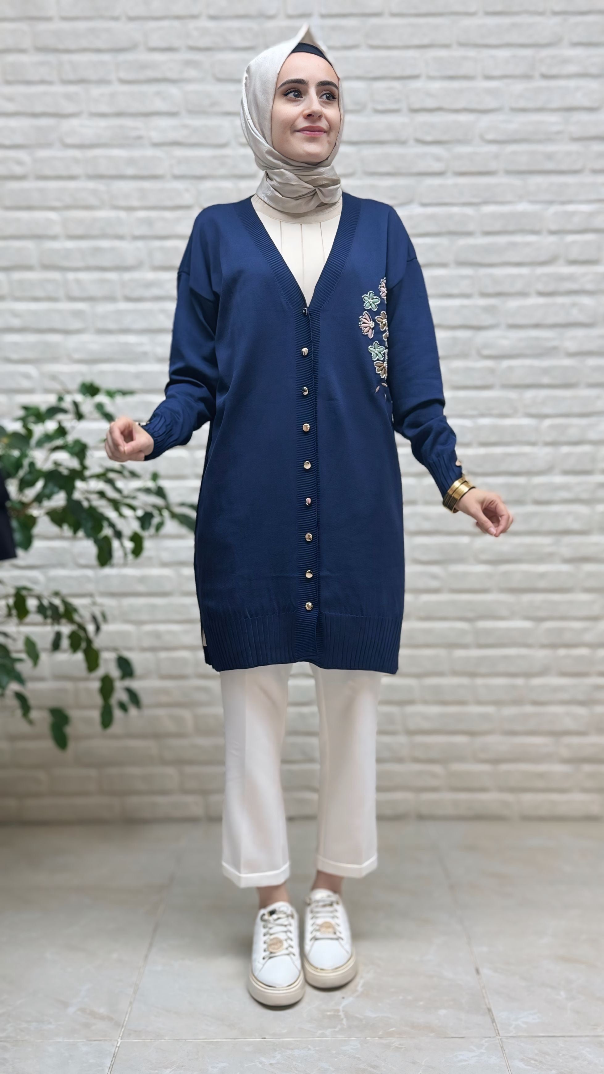 Novalüx Çiçek Nakışlı Soğuk İP Hırka 3280