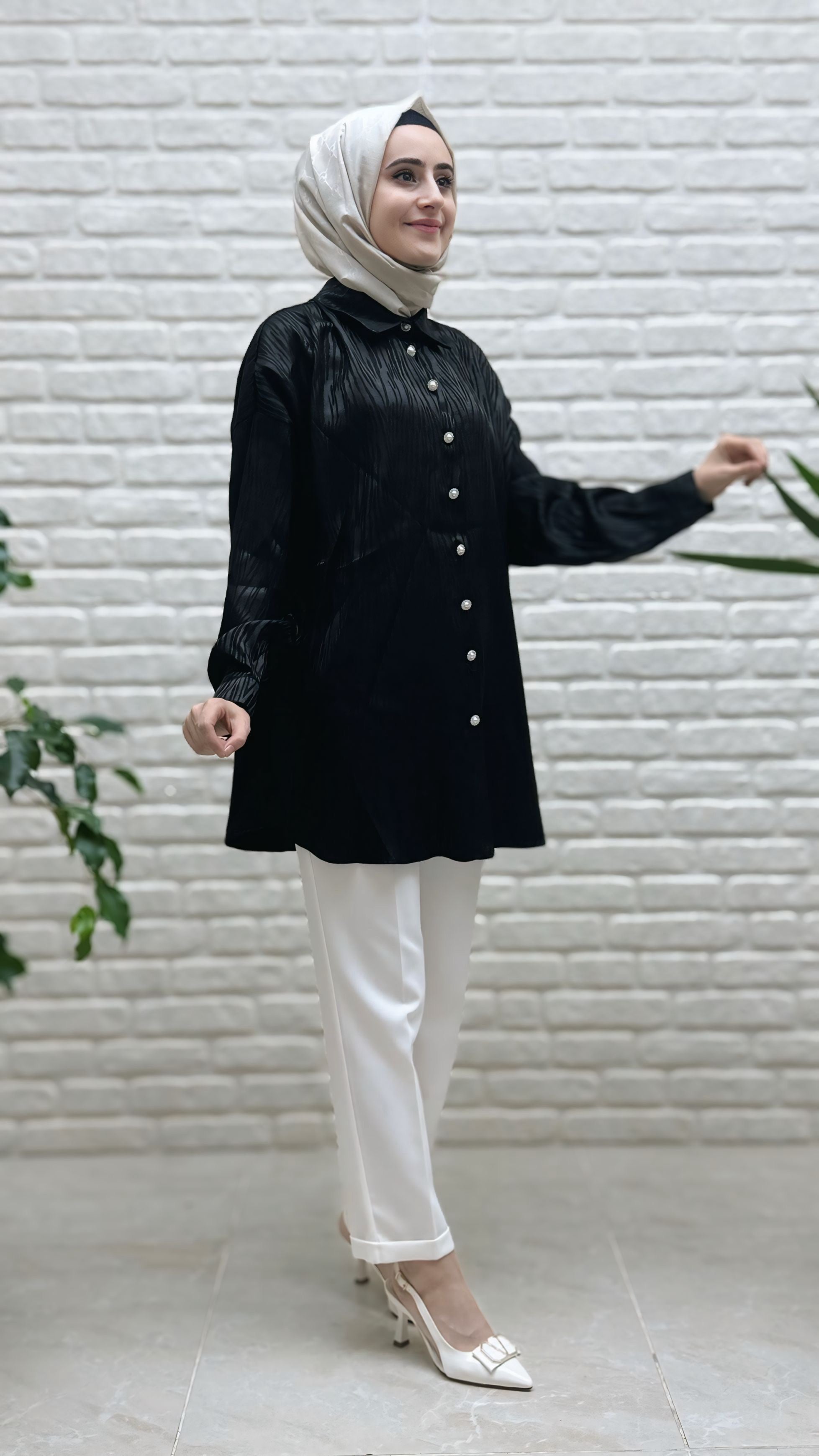 Eylül Jakarlı Tunik 1600