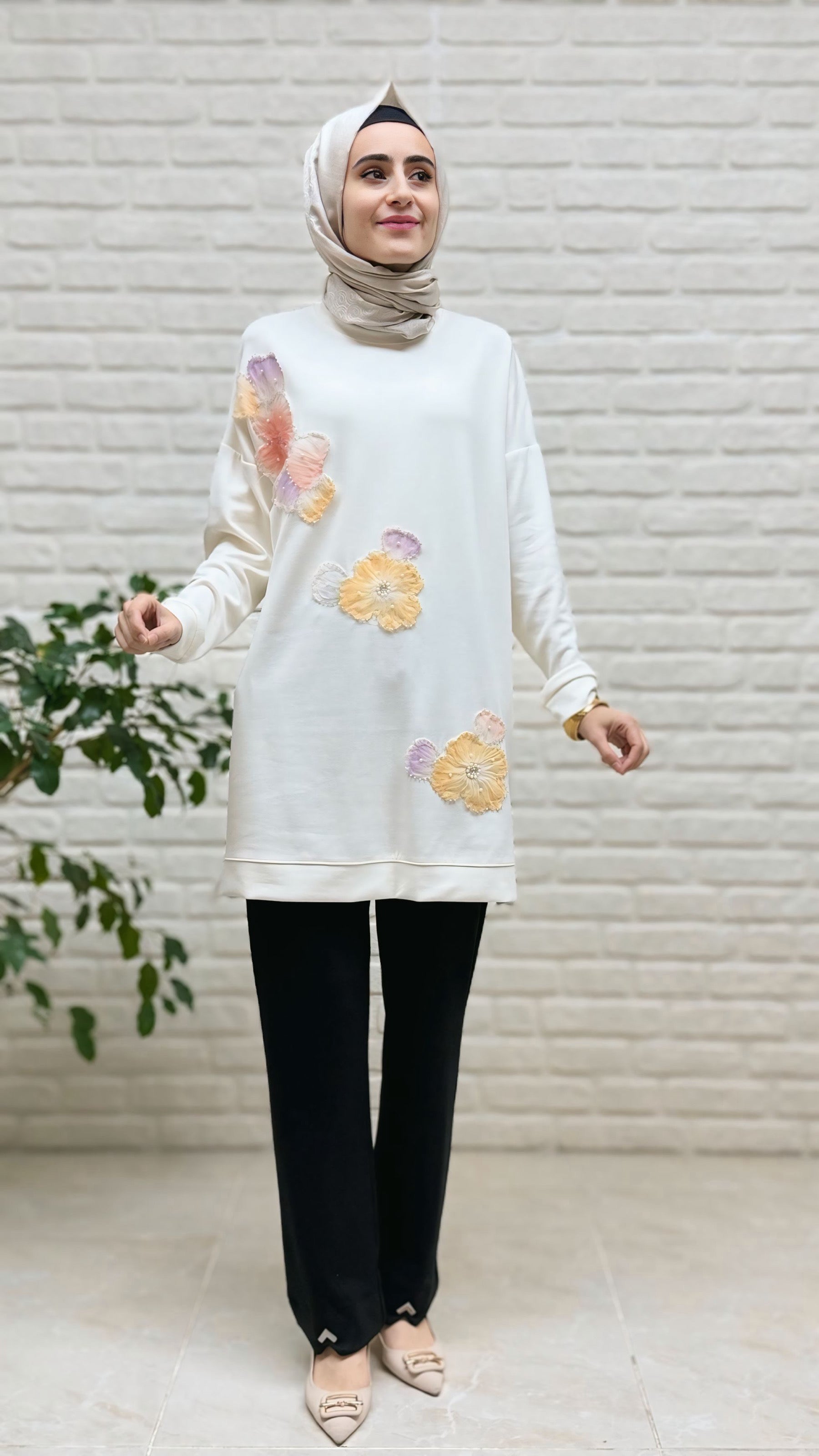 Simay Moda Oysho V Logo Çakmalı Pantolon 1076