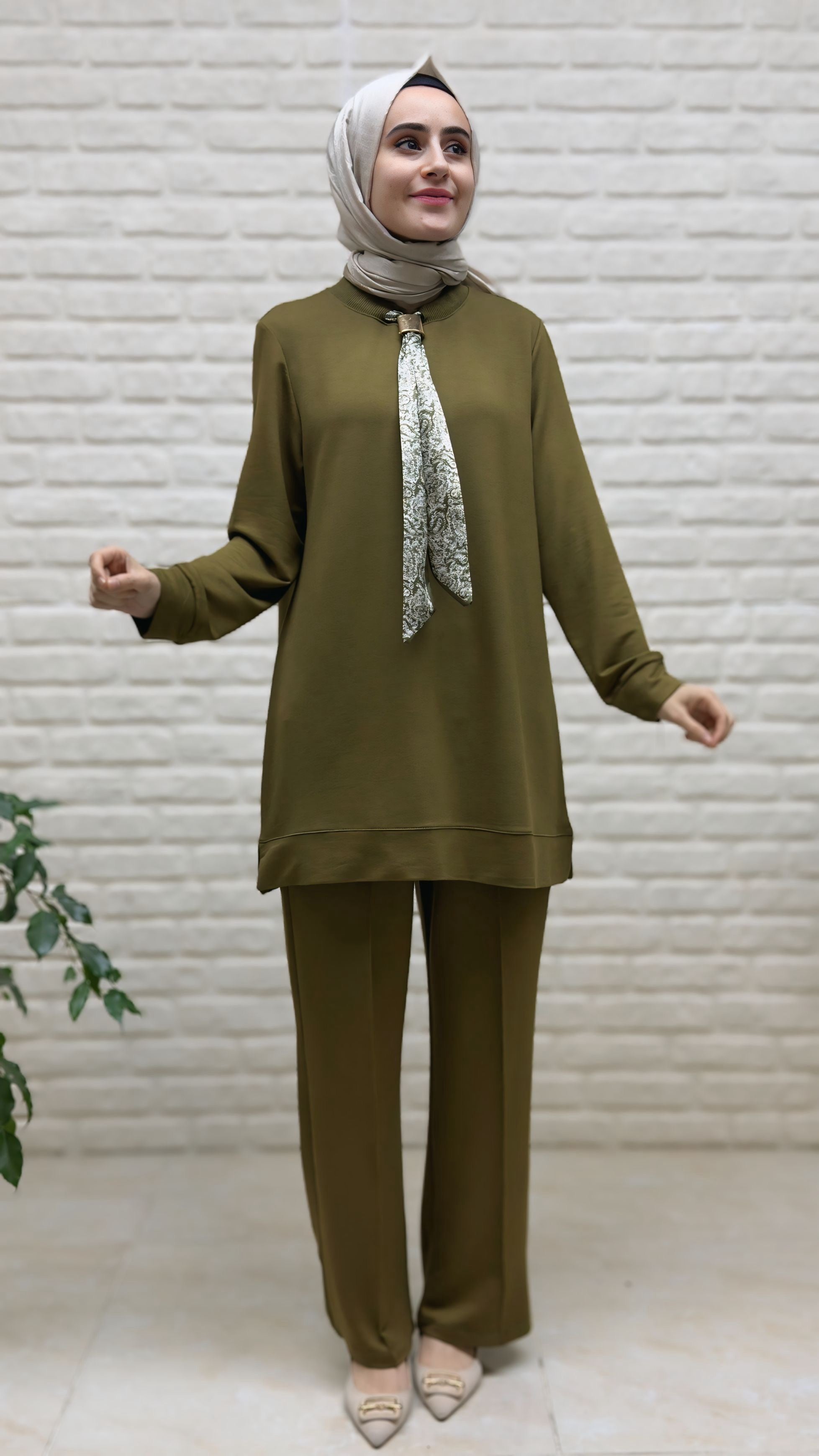 Kado Kravatlı Pantolonlu Takım 257647