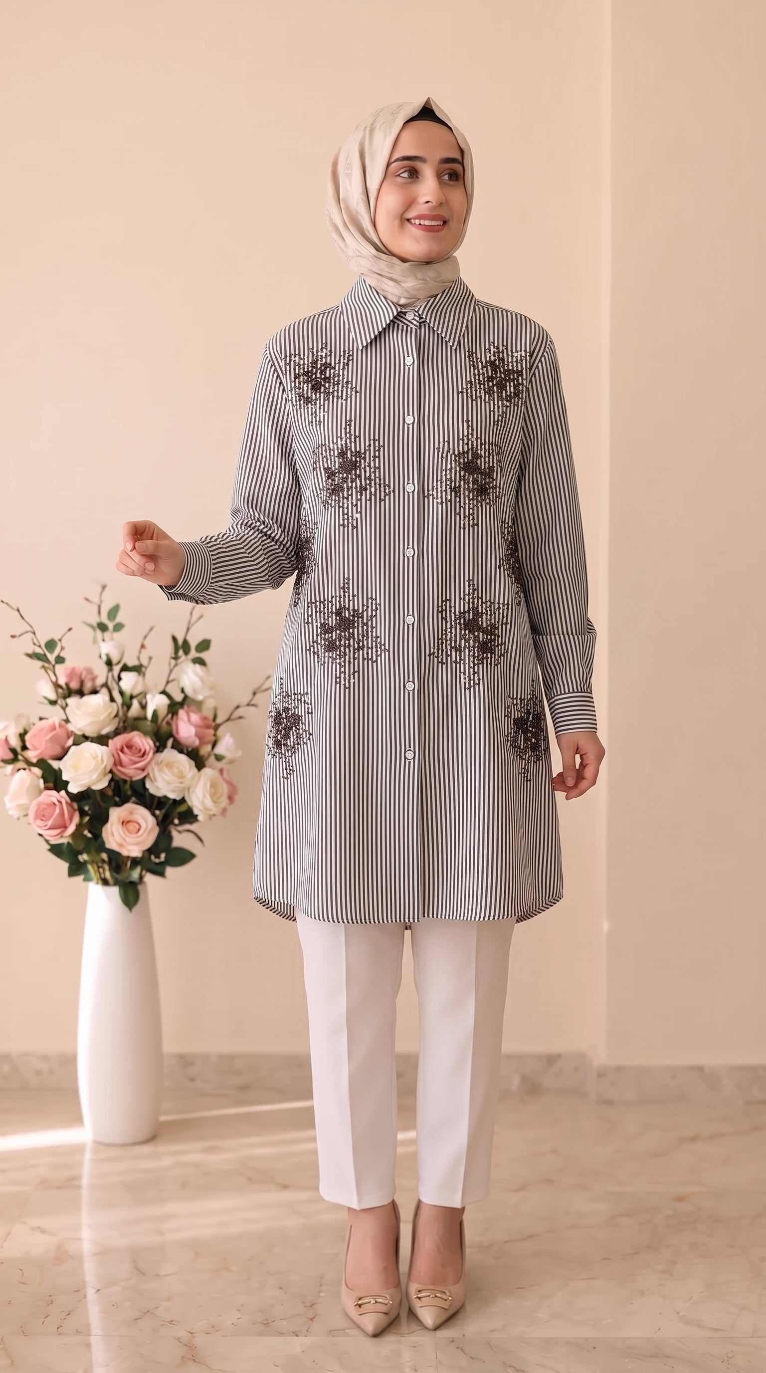 Stella Taş İşlemeli Çizgili Tunik 1542