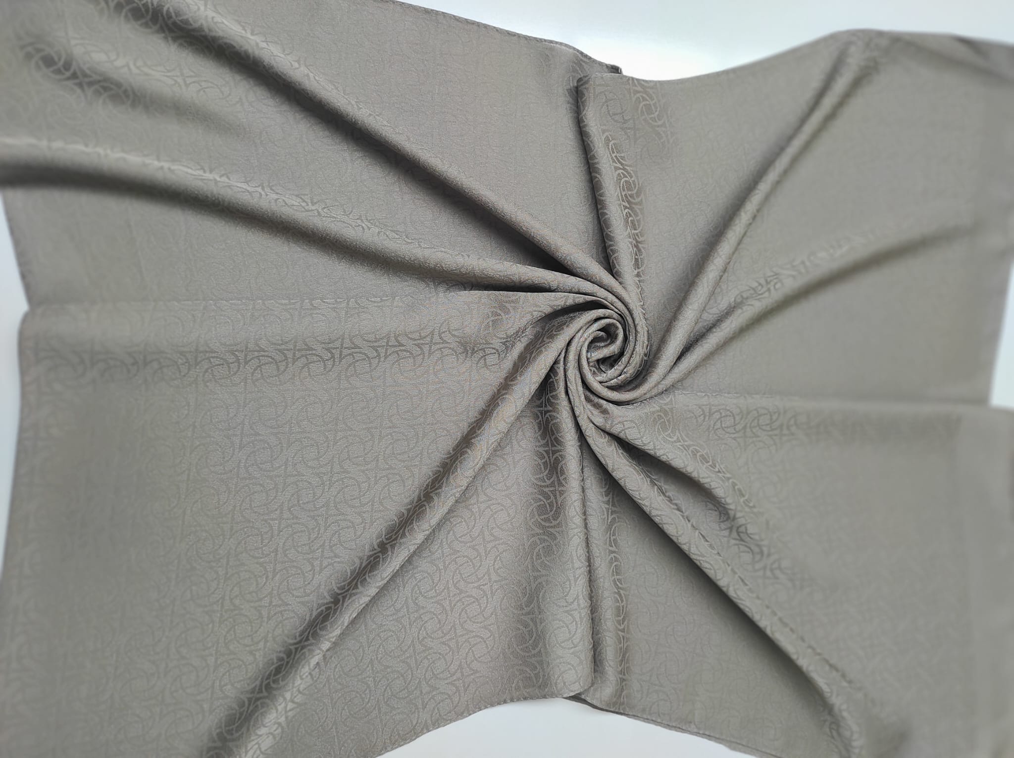 Hint İpek Parıltılı Şal