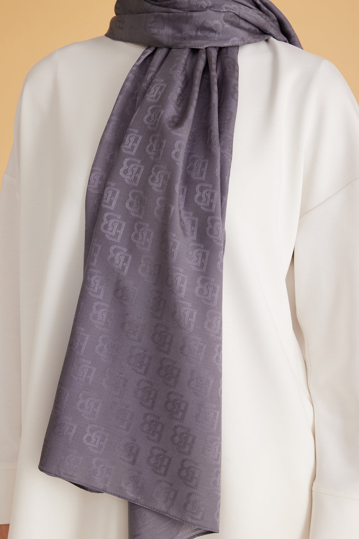 Belli Fresh Monogram Şal 1