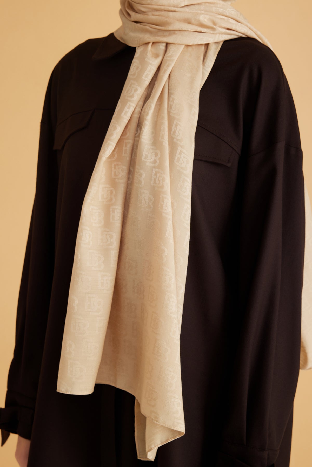 Belli Fresh Monogram Şal 1