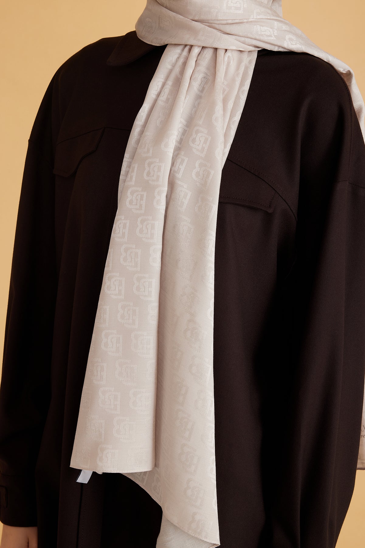 Belli Fresh Monogram Şal 1