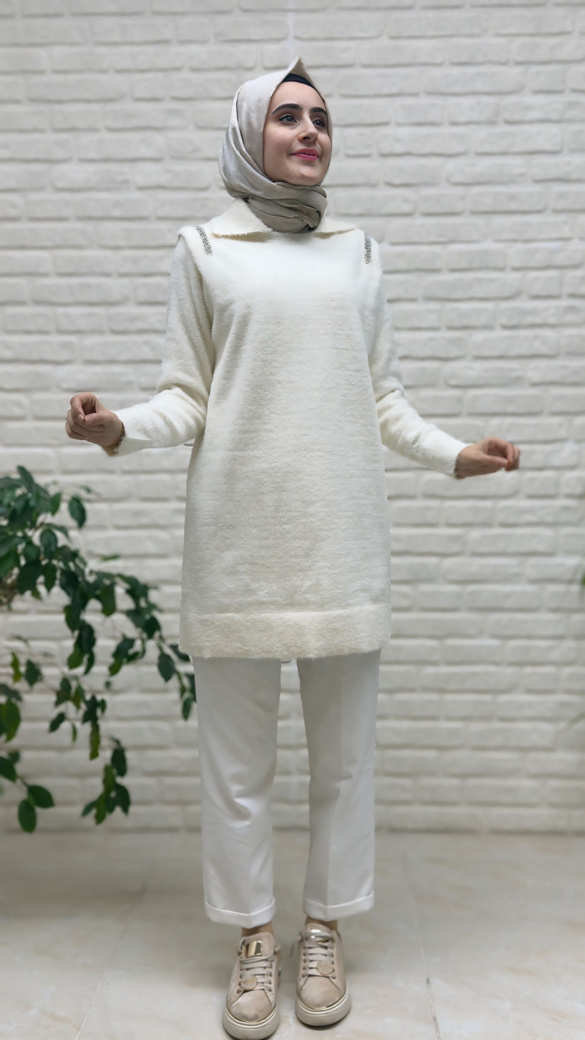 Nefise Omuzları Taşlı Angora Tunik 140443