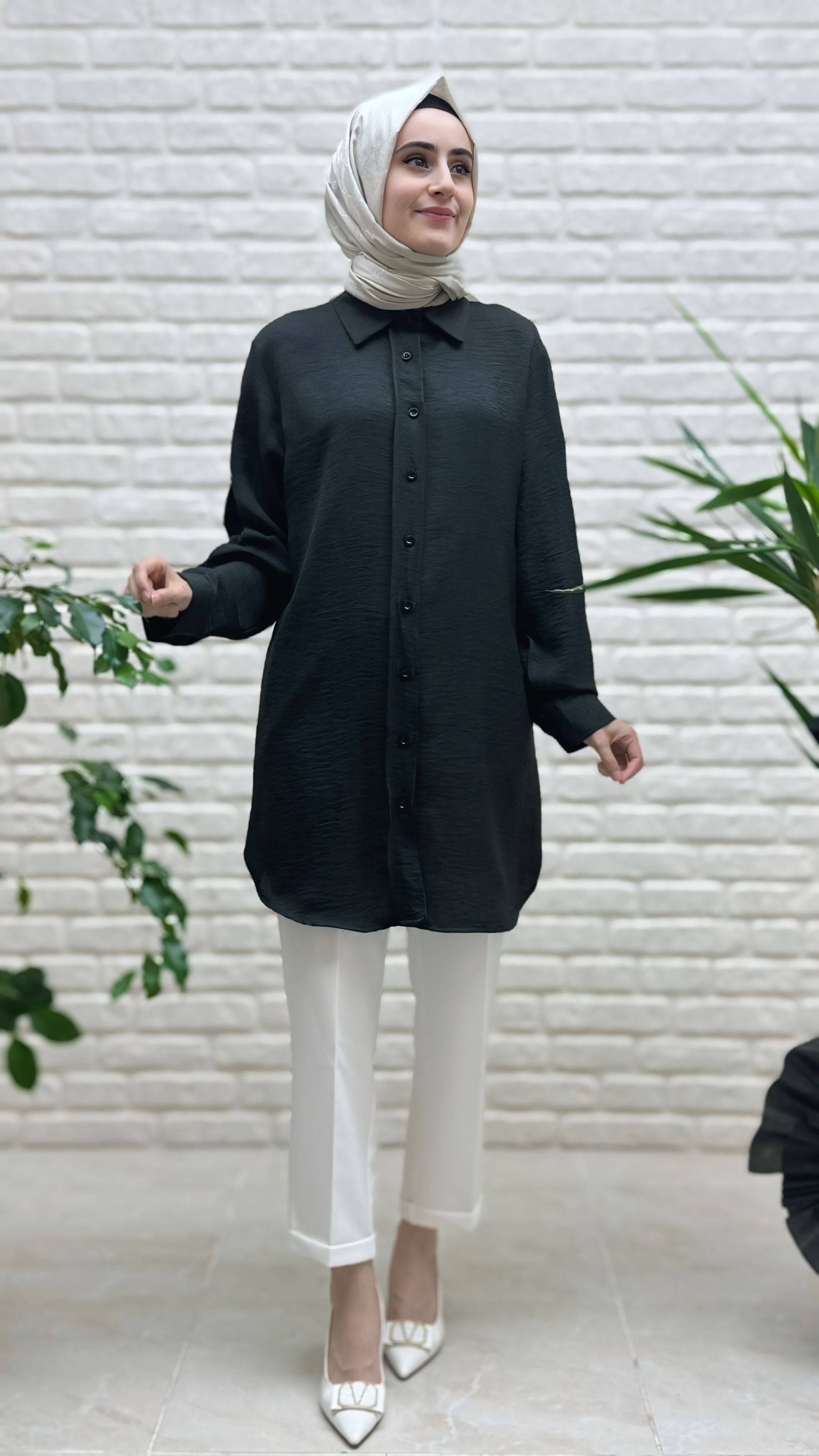 Beranisa Kolları Taş Detaylı Tunik 930