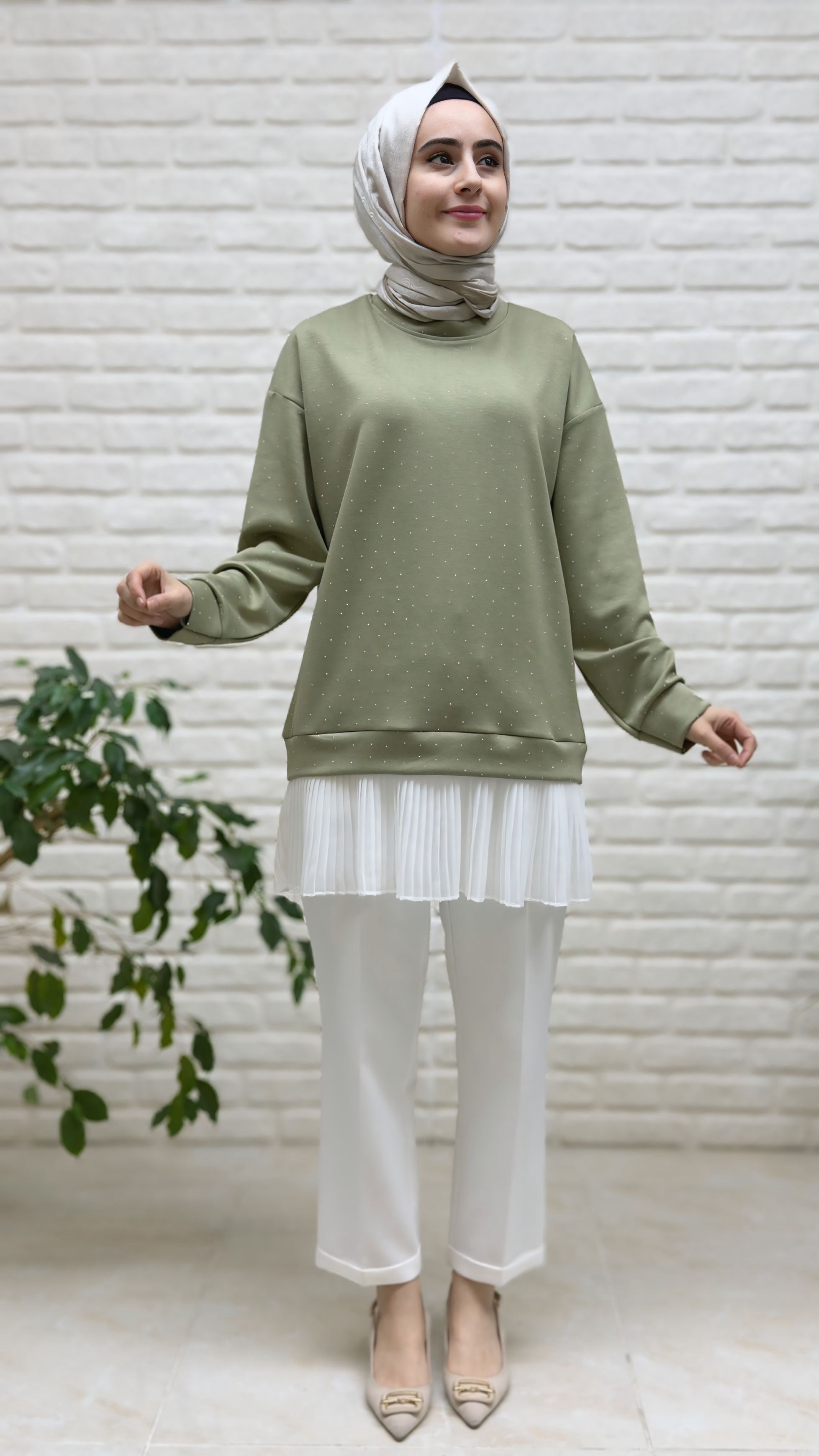 Beranisa Taş Detaylı Piliseli Tunik 3982