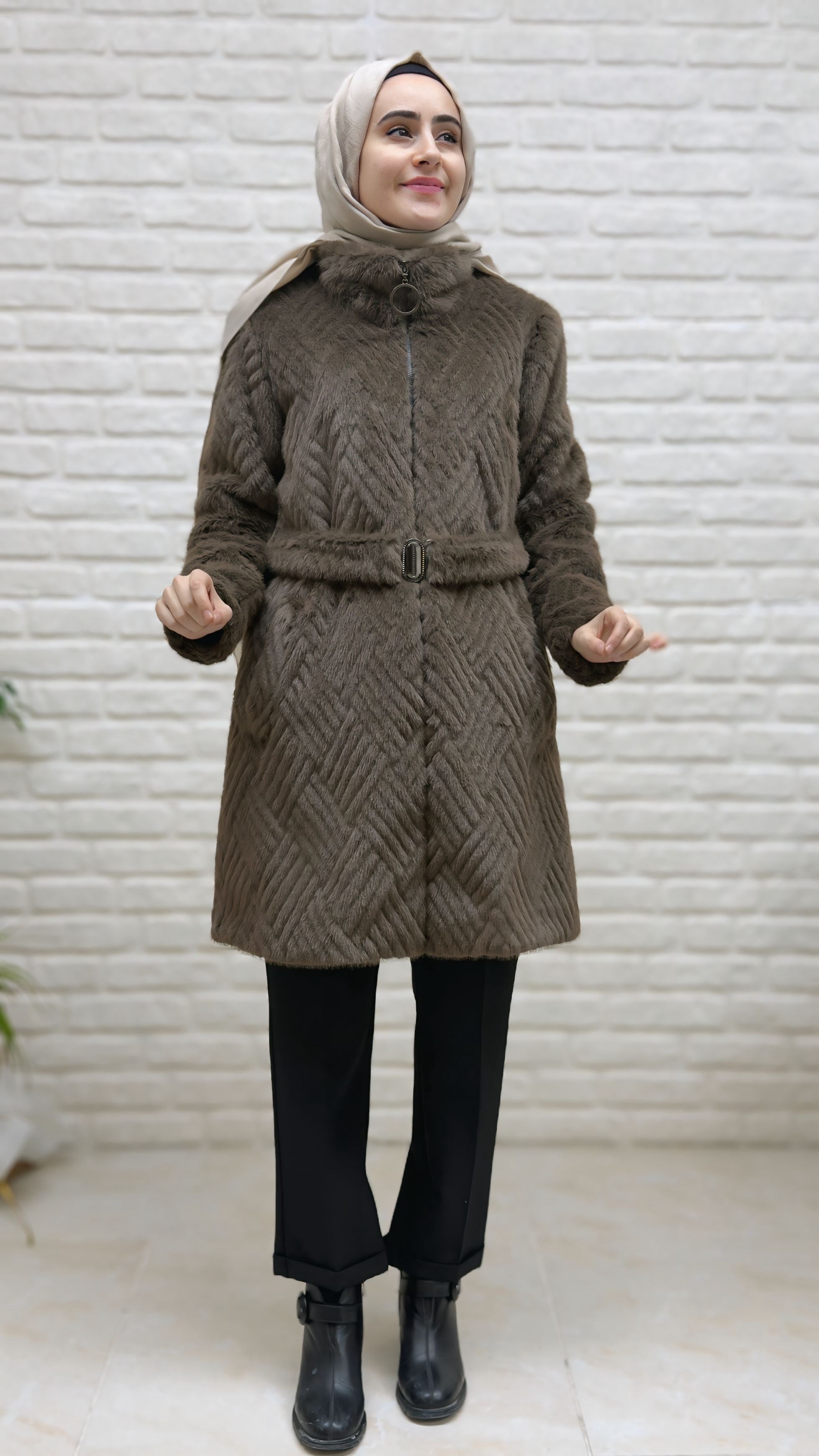 Beranisa İçi Astarlı Kemerli Kürk 1611