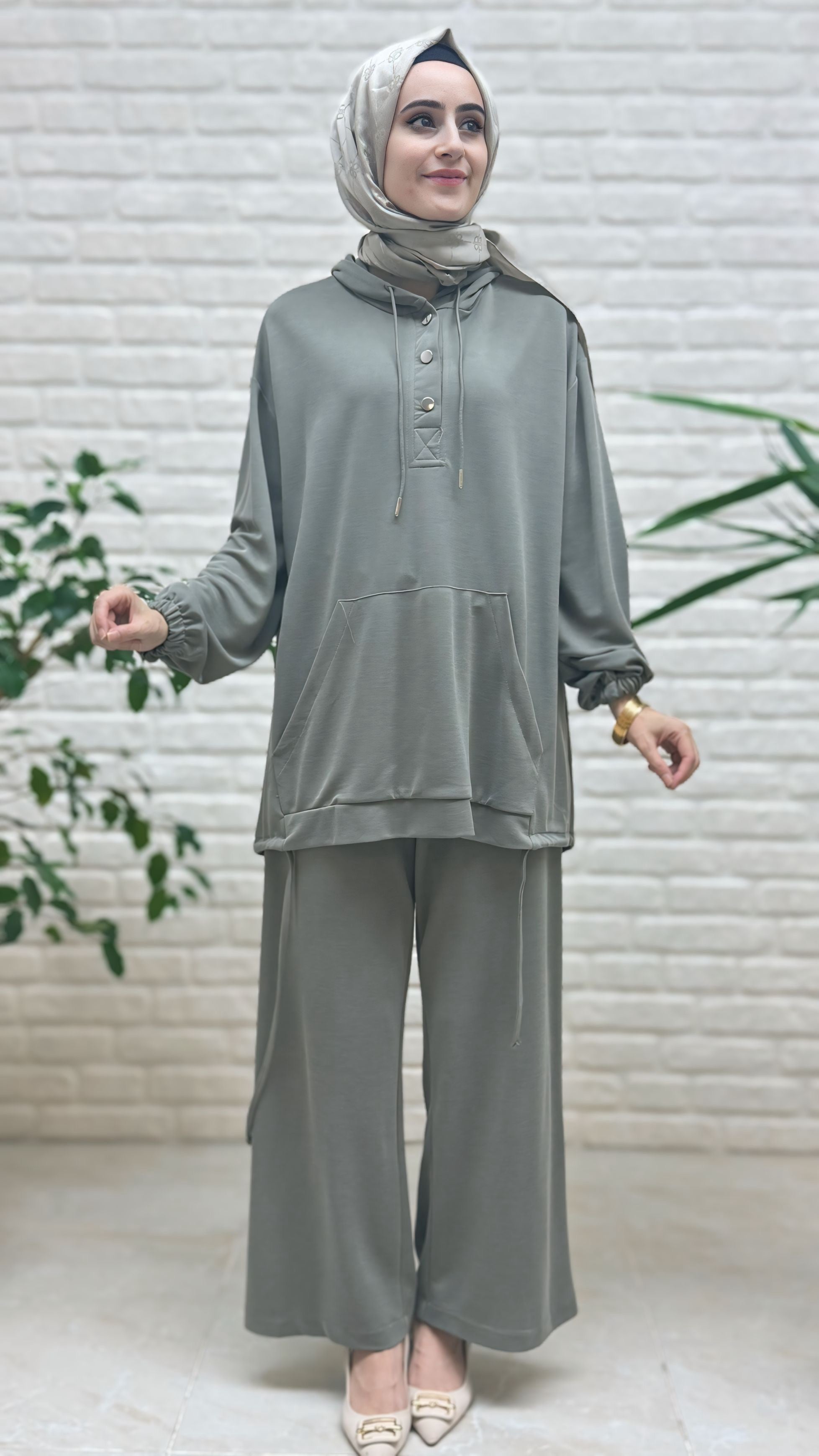 Eylül Kanguru Cepli Pantolonlu  Takım 1968