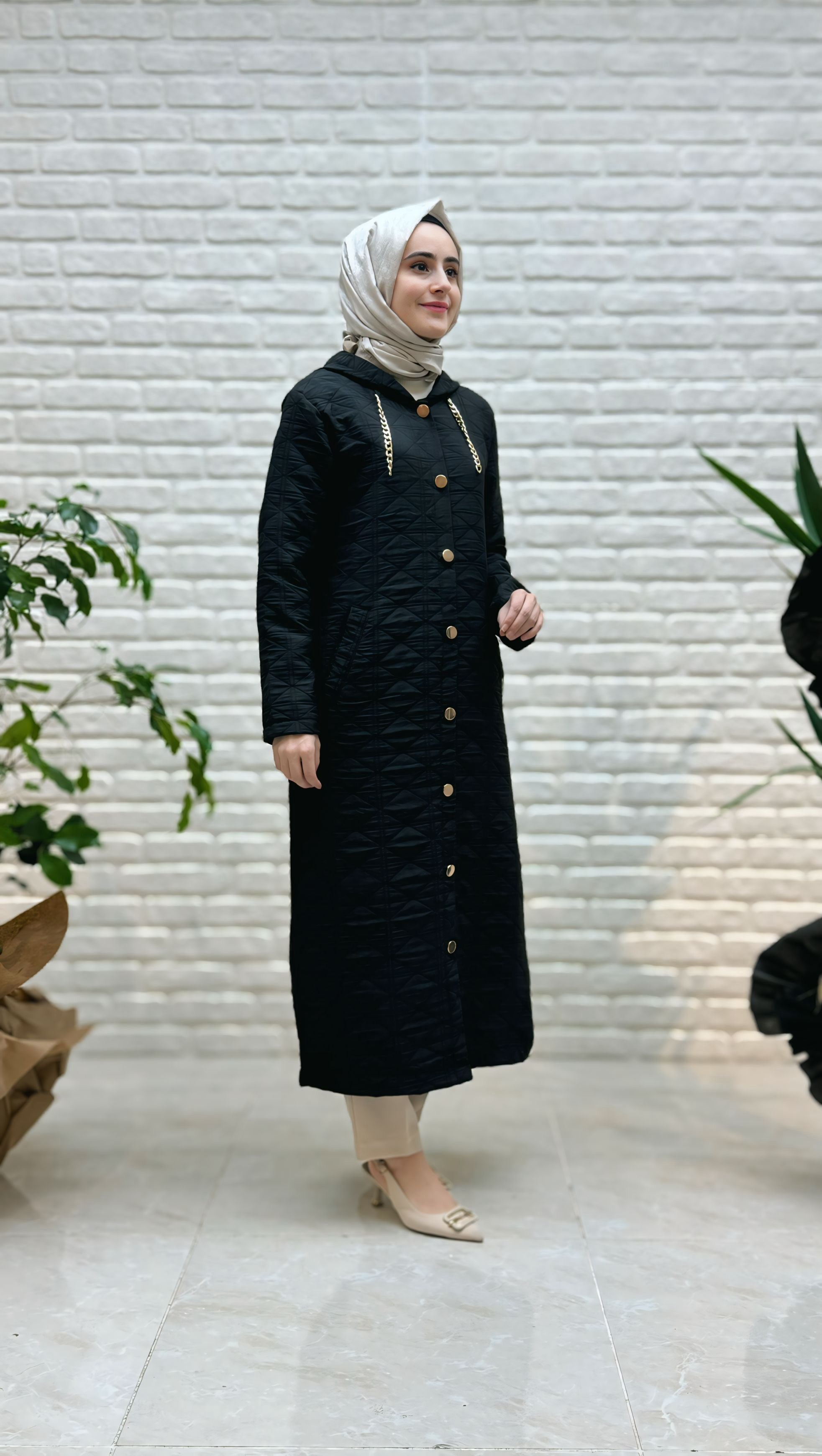 Ayşe Akay Kapitone Kap 3838