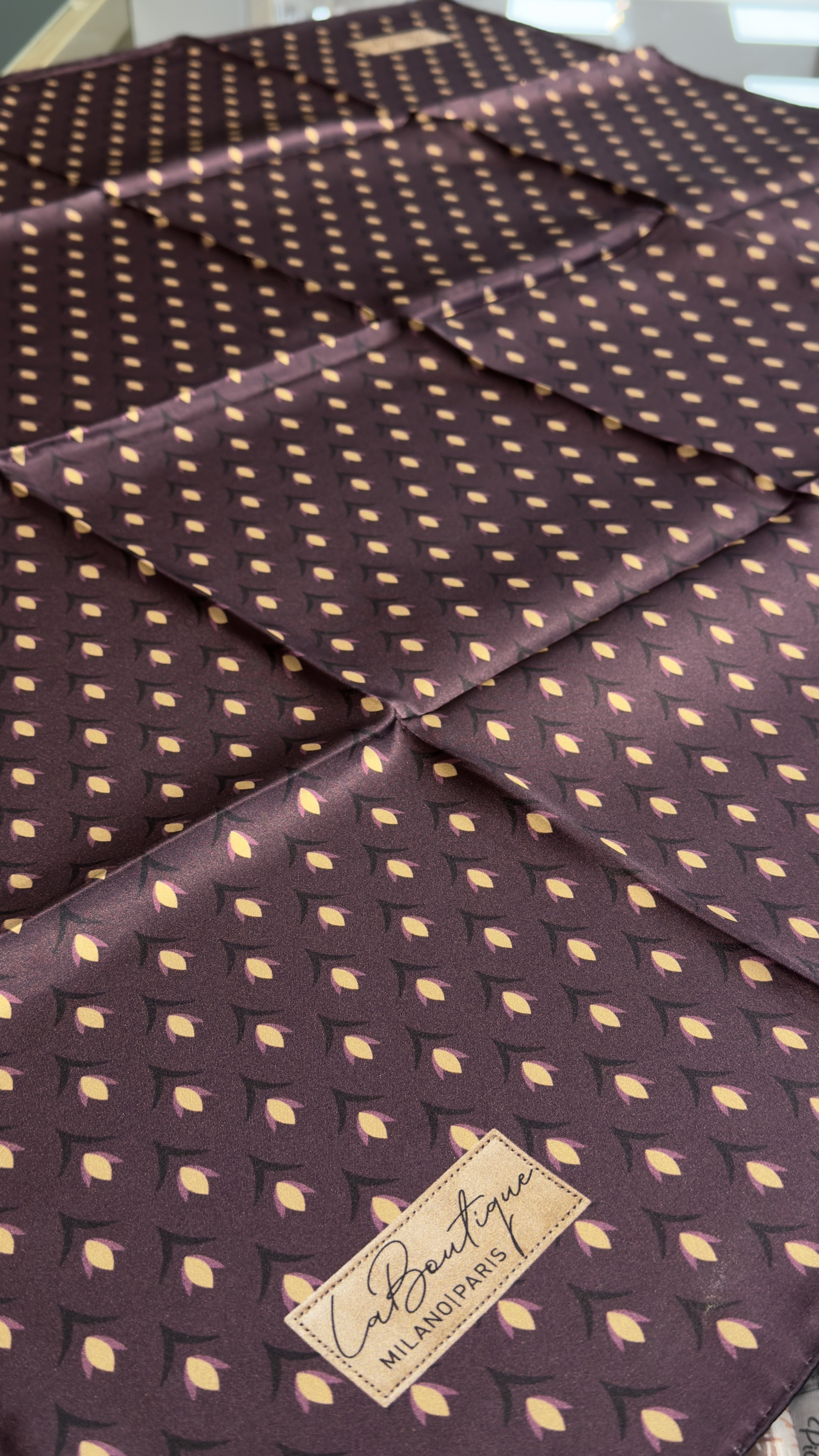 La Boutique Sura Eşarp