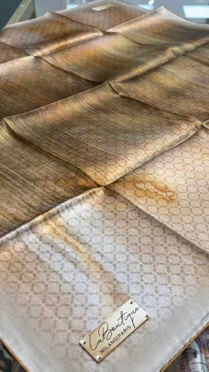 La boutique Sura Eşarp