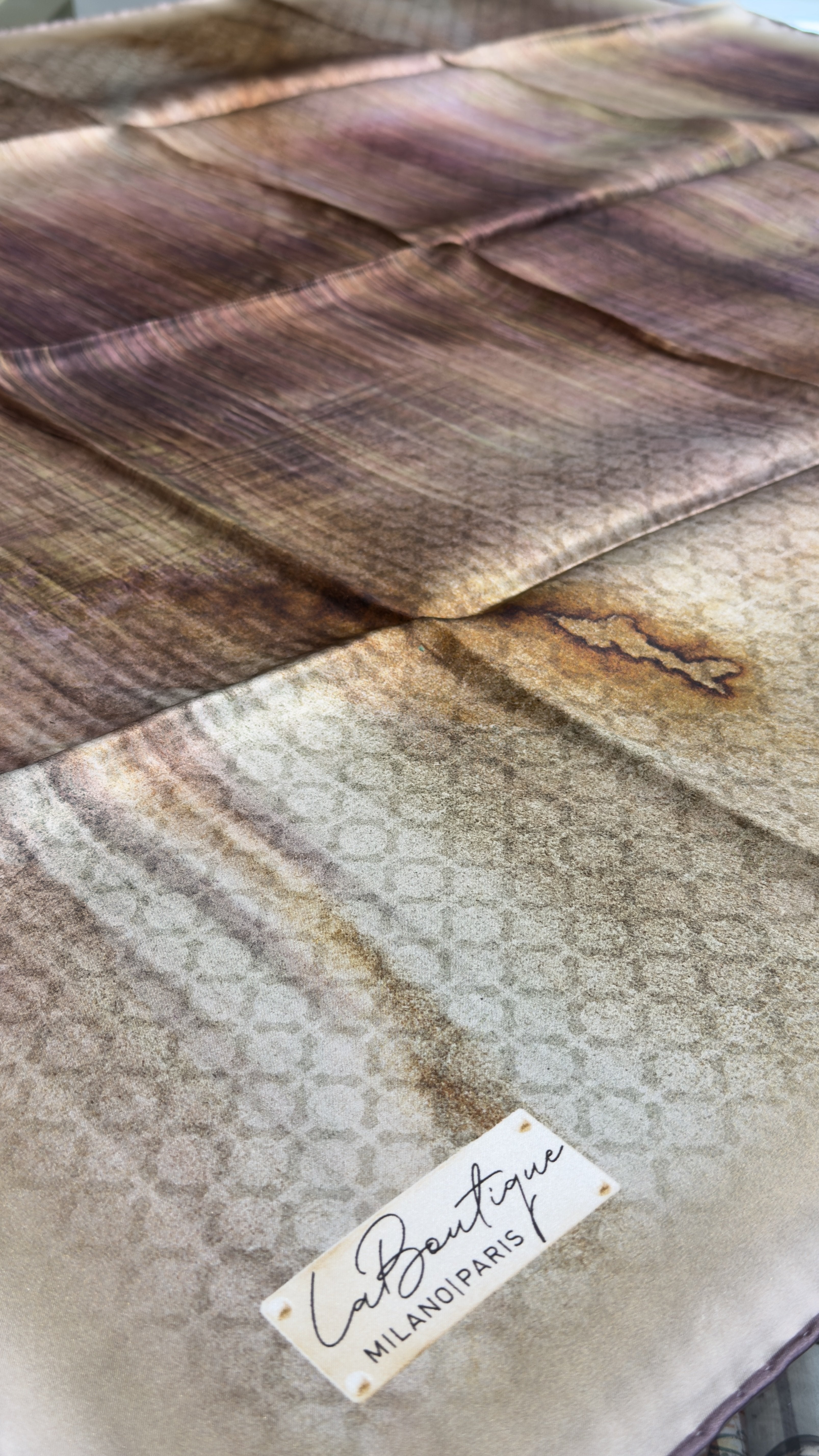 La boutique Sura Eşarp