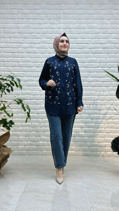 Ayşe Akay Taş İşlemeli Likralı Kot Pantolon