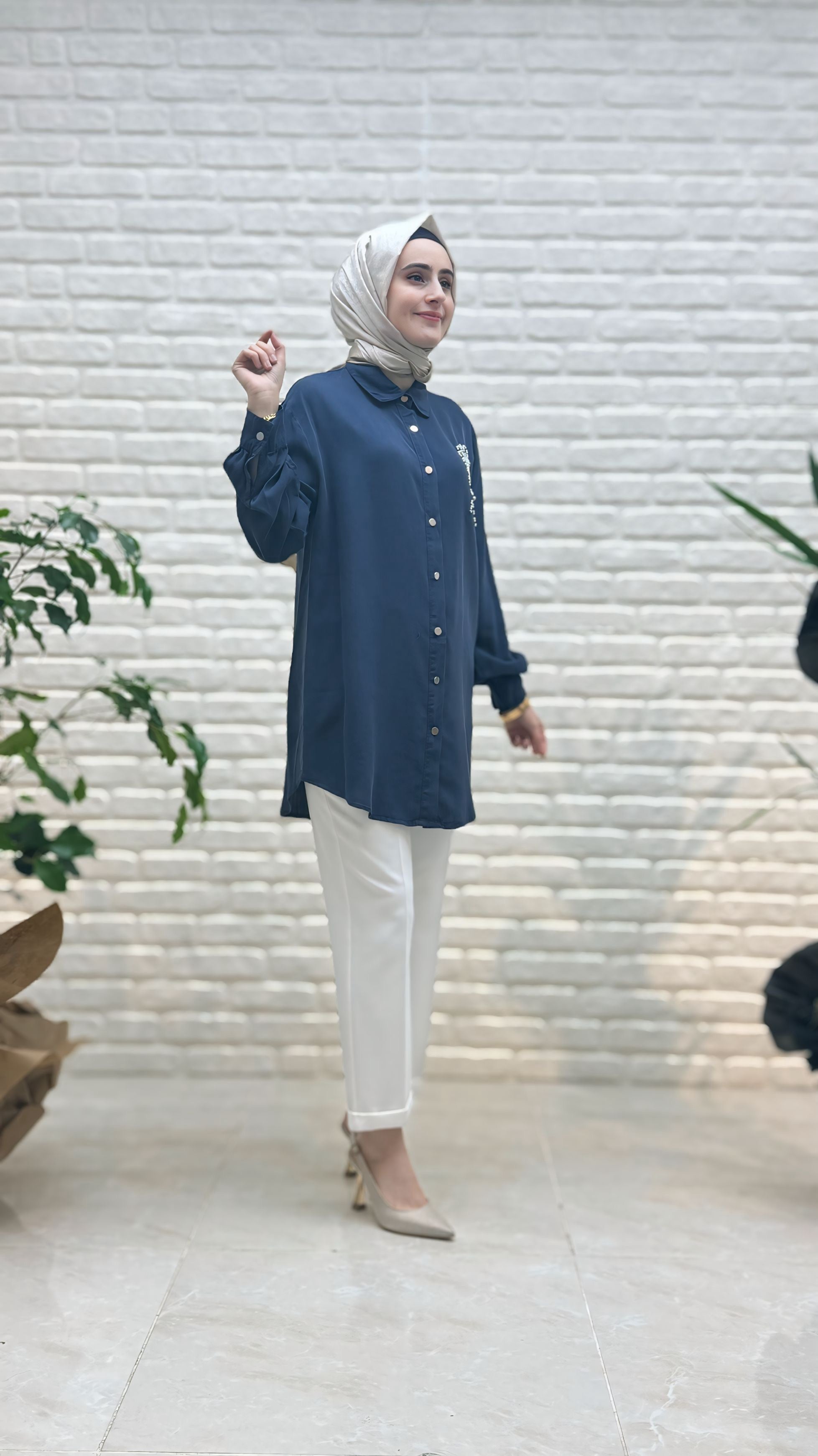 Magazin Taşlı Çiçekli Tensel Tunik 7248