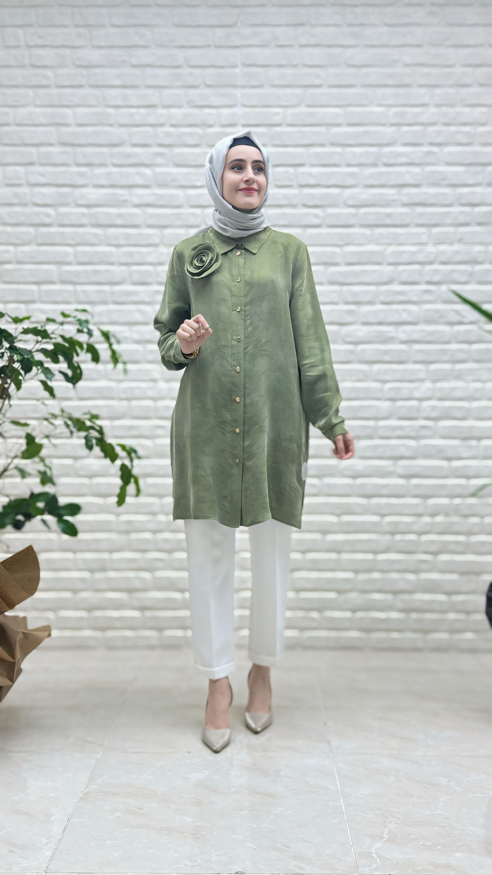 Nihan Omzu Güllü Cupra Tunik