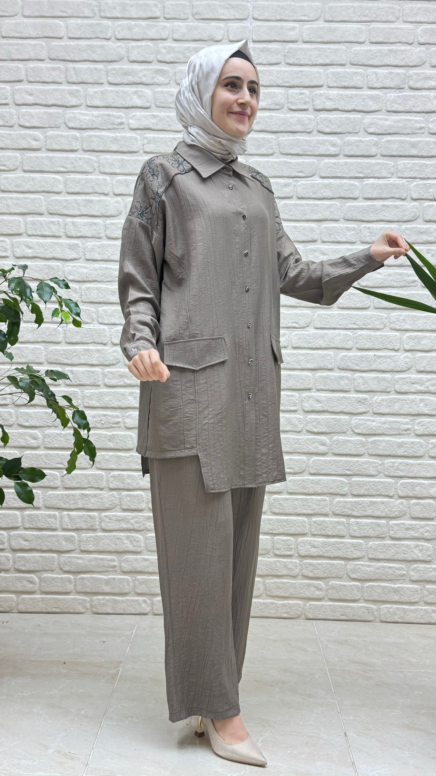 Kado Omzu Desenli Pantolonlu Takım 251362