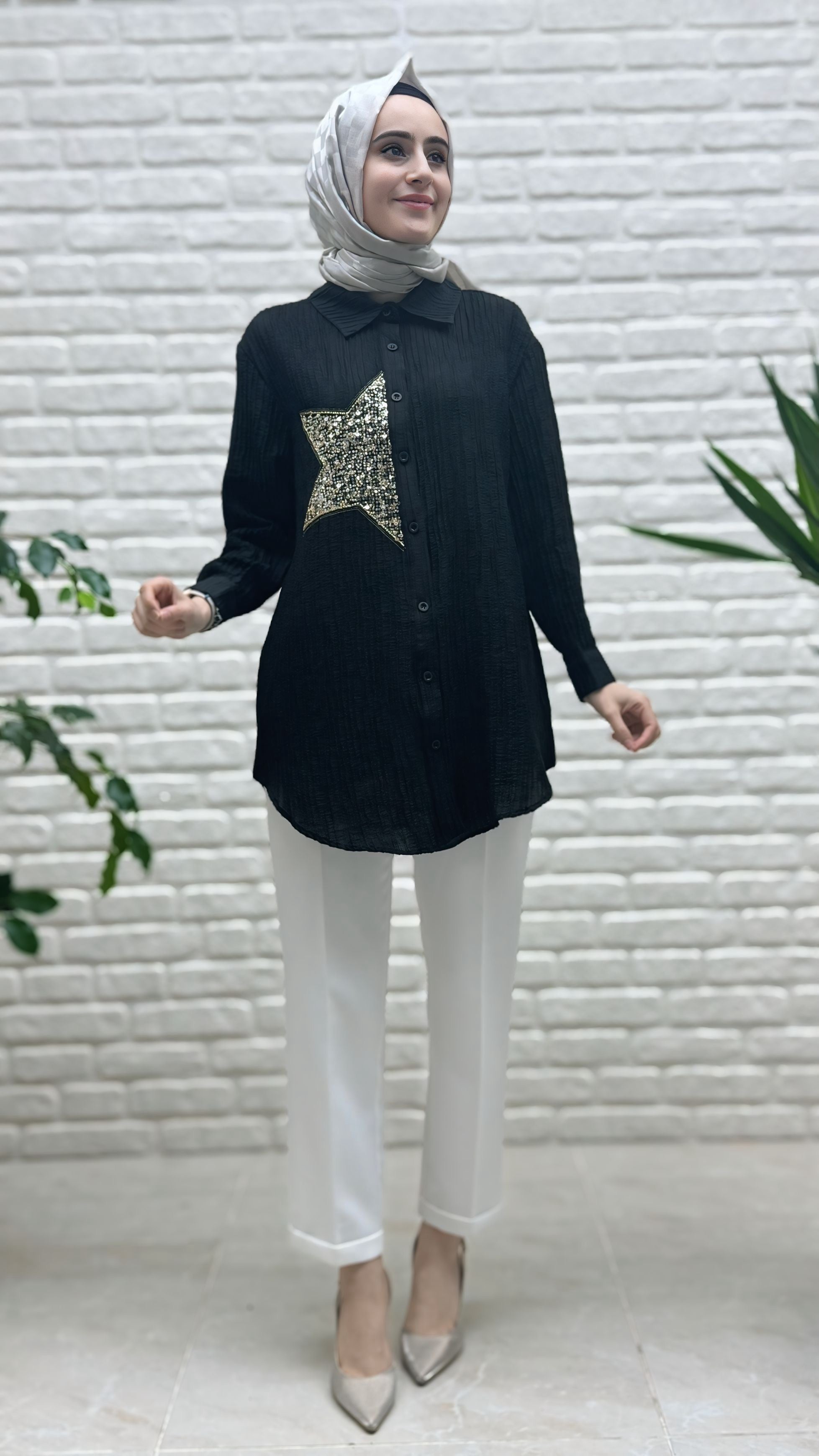 Puane Yıldızlı Piliseli Tunik