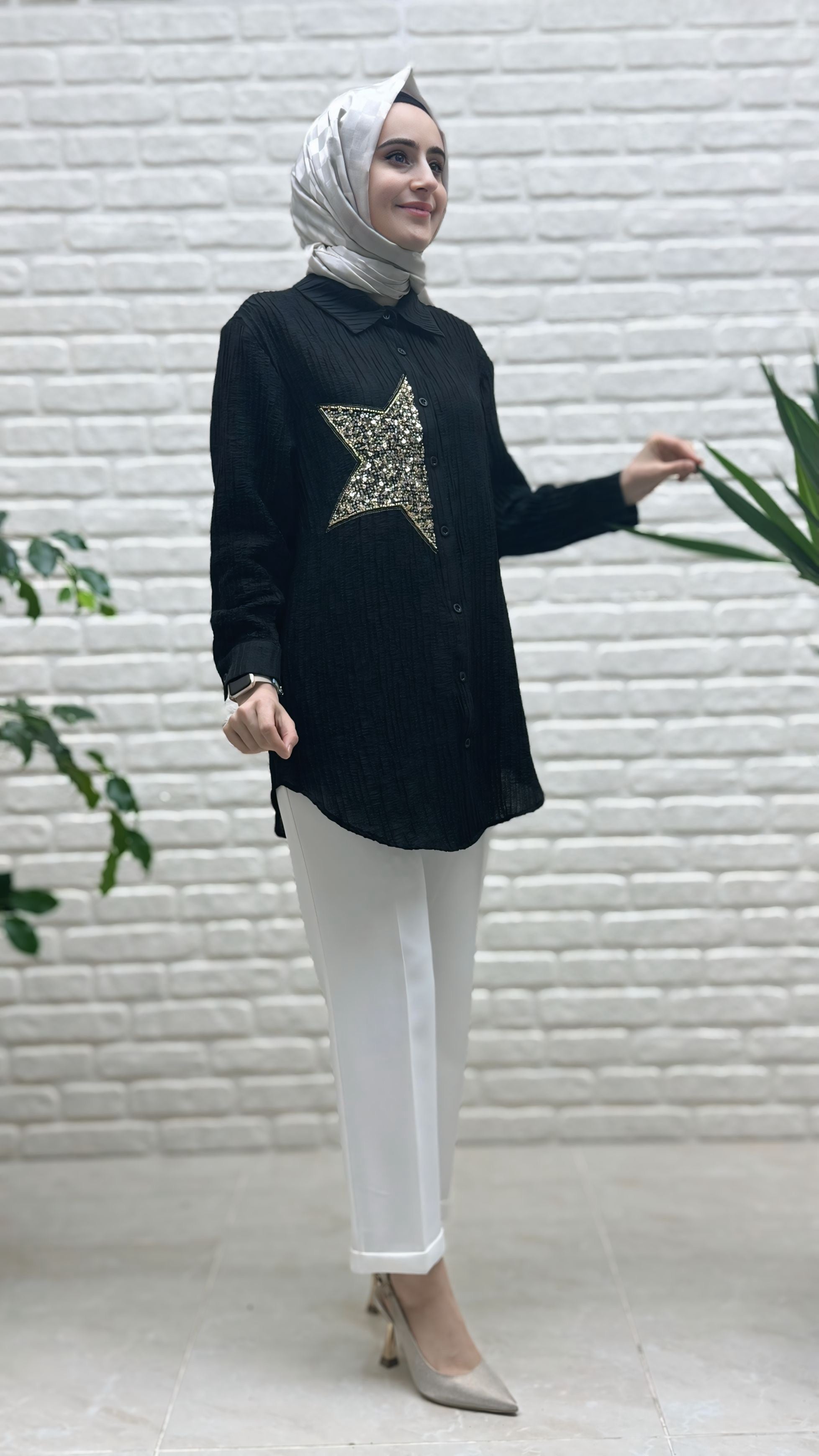 Puane Yıldızlı Piliseli Tunik