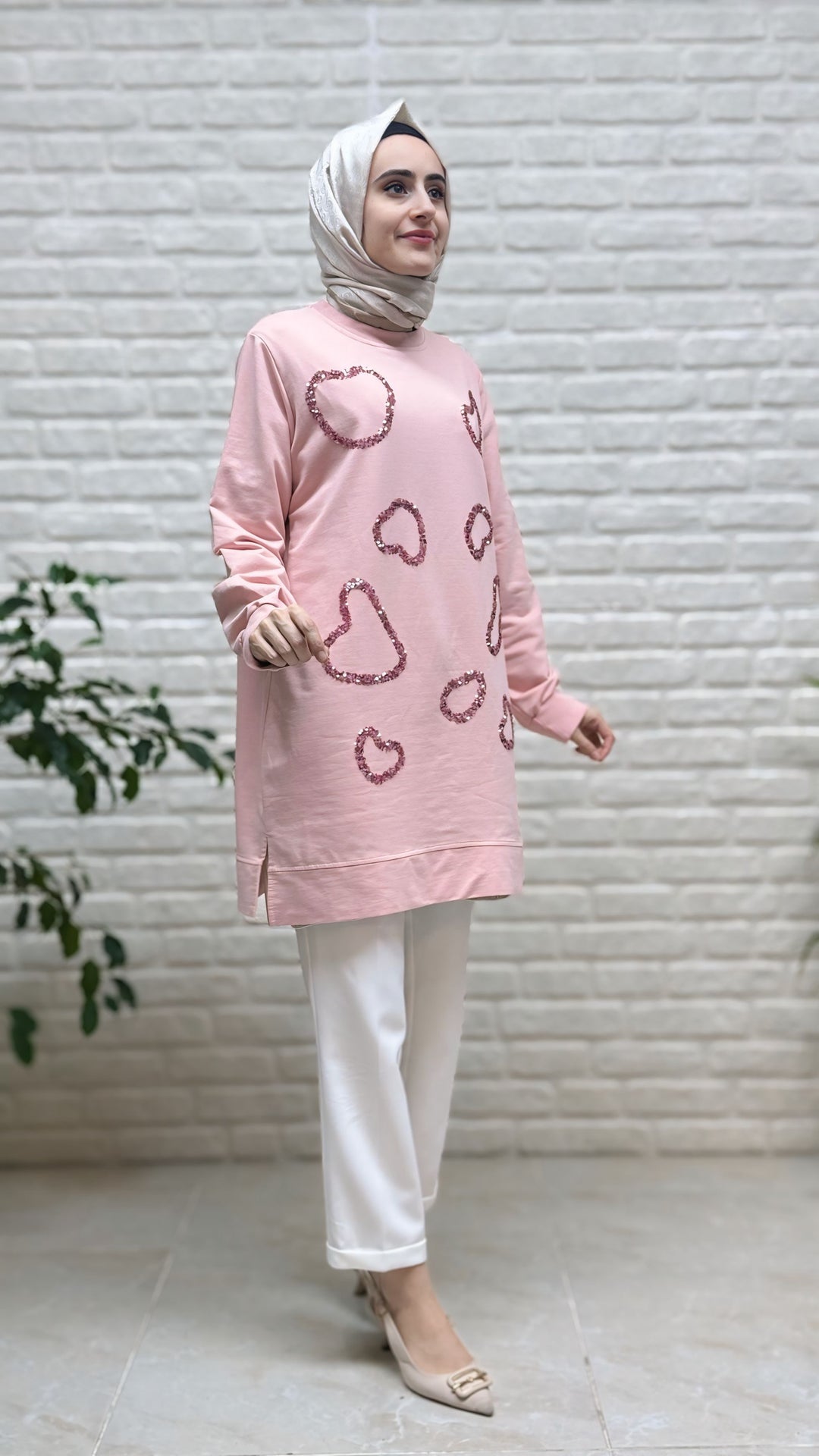 Ayşe Akay Kalp Detay Pul İşlemeli Tunik 3955