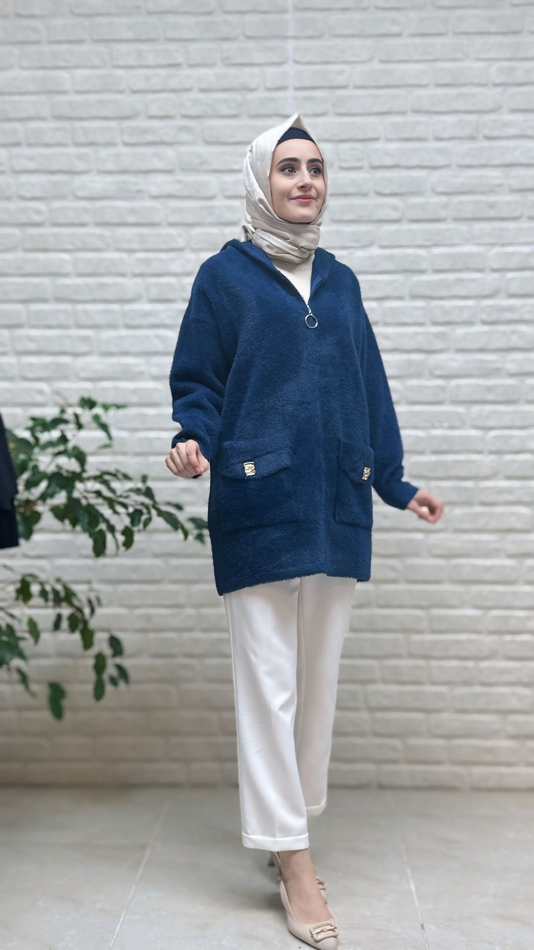 Gülseli Kapşonlu Fermuarlı Ceket 251441