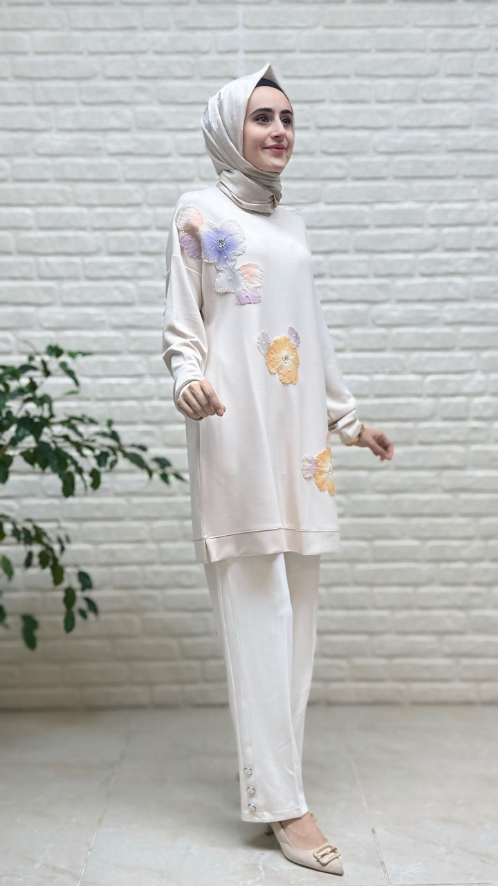 Simay Moda Oysho Paça Yanı Üç Düğmeli Pantolon 1075