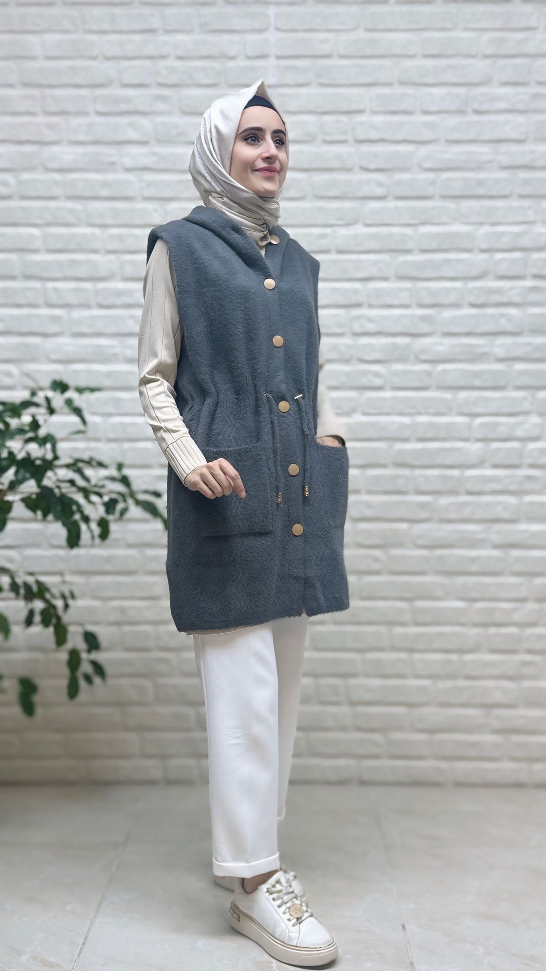 Gülseli Kapşonlu Angora Yelek 251438