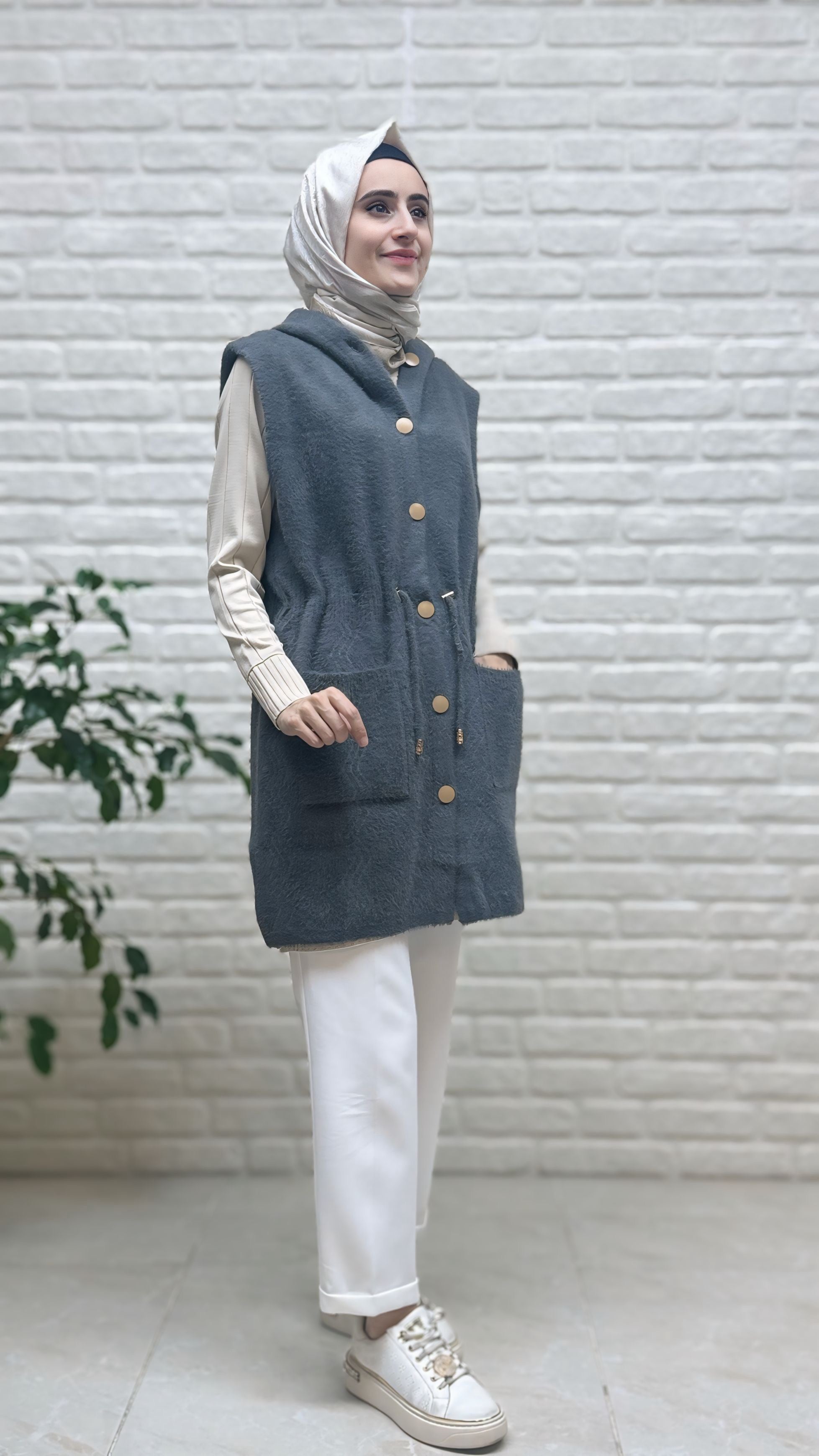 Gülseli Kapşonlu Angora Yelek 251438