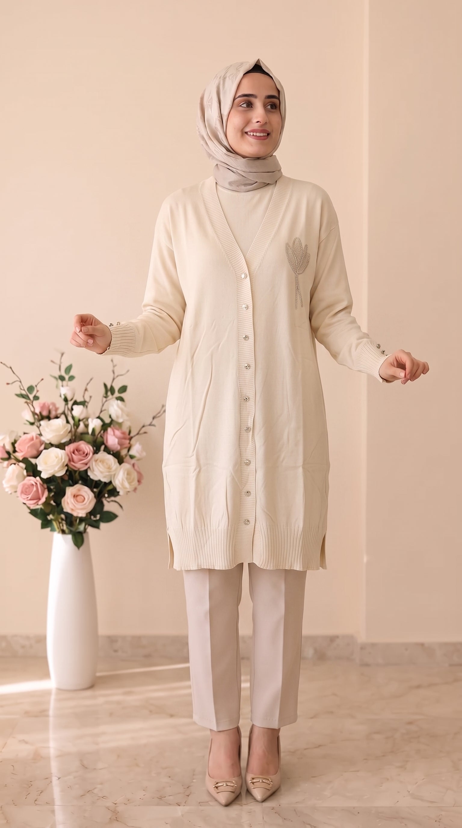 Beranisa Lale Desenli  Soğuk ip Hırka 3260