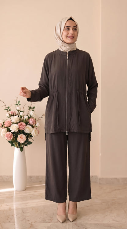 Nefise Fermuarlı Pantolonlu Takım 250360