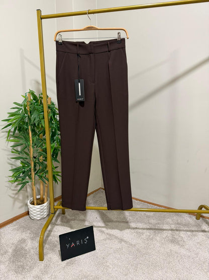 Yarış Yırtmaç Detaylı Dar Paça Pantolon 3346